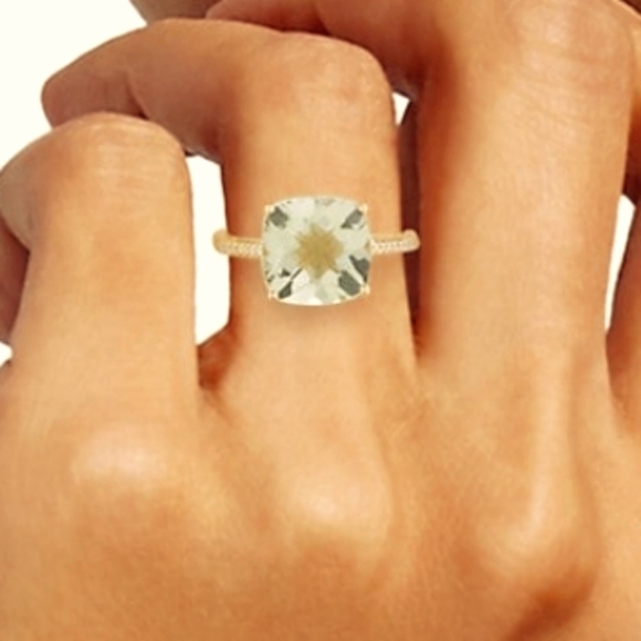 14kt yellow gold 5.2c green amethyst/diamond ring size 7 - Picture 4 of 8